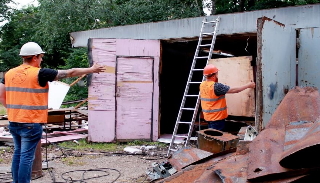 Демонтаж гаражей в Сыктывкаре, цена от 1741 руб. – услуги под ключ от 2Землекопа-Скт