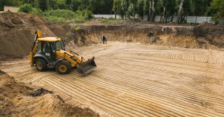 Разработка котлована Сыктывкар, цена от 308 руб./м3.