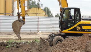 Выкопать яму экскаватором в Сыктывкаре от 922 руб. - 2Землекопа-Скт